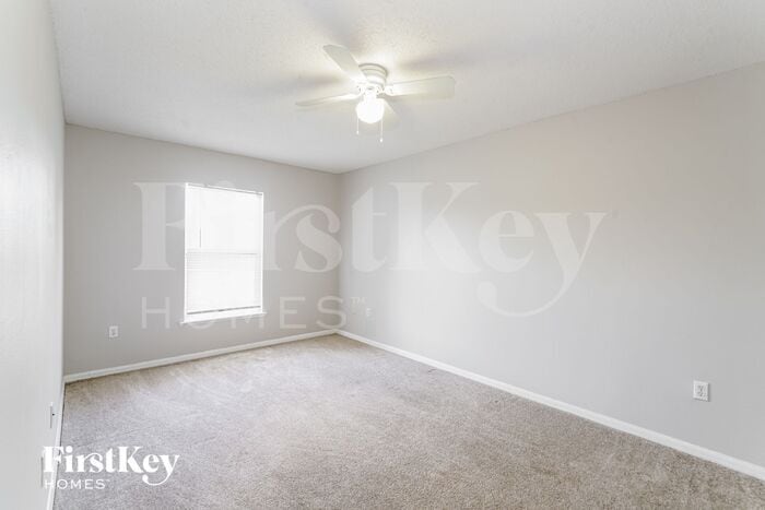 Building Photo - 7831 Country Chase Ave