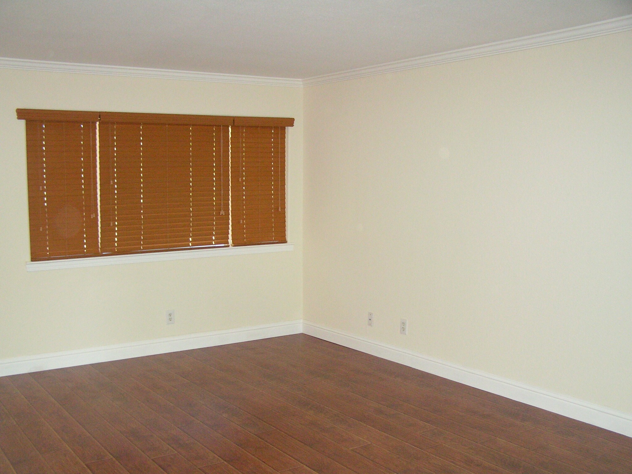 Building Photo - 2708 Wilson Ave