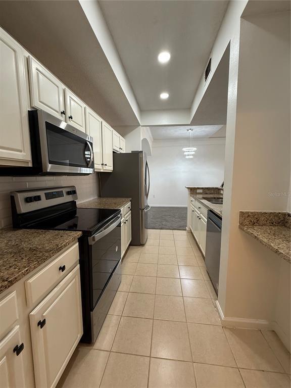 Building Photo - 12008 Villanova Dr