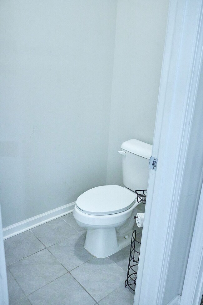 Building Photo - 7687 Volion Dr