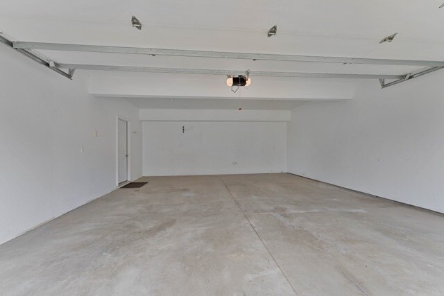 Building Photo - 4300 Westfod Pl