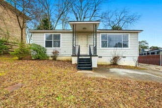 Building Photo - 365 Power Ave