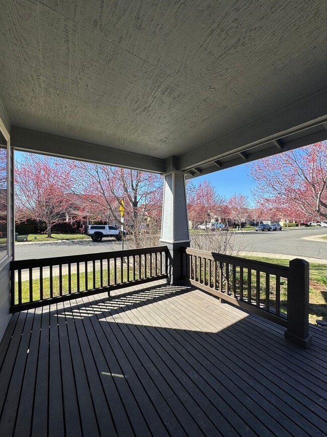 Building Photo - Rare Wheaton Ct Availability