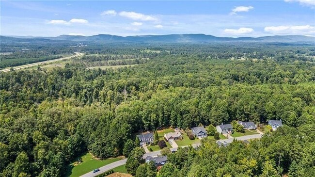 Building Photo - 14 Bryan Springs Rd SW