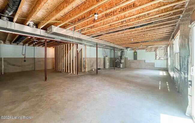Building Photo - 7618 Fair Ln