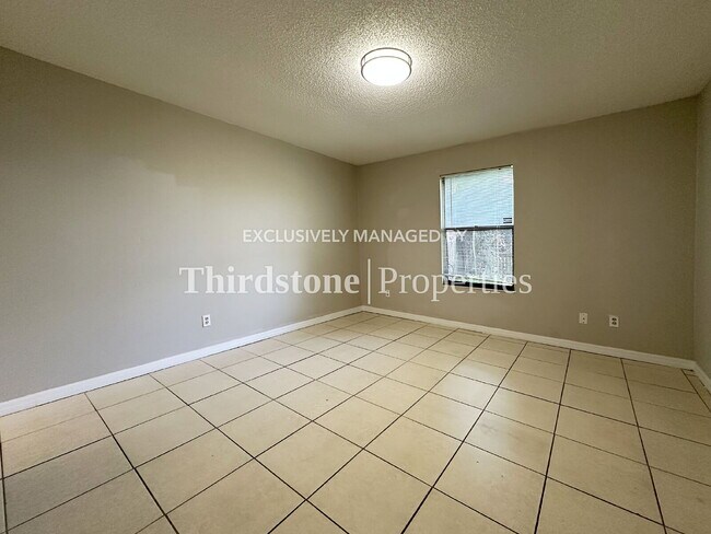 Building Photo - 5143 Indian Lakes Ct