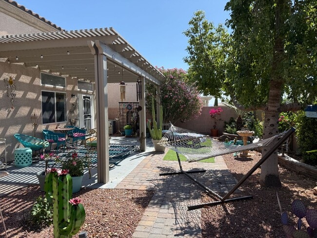 Building Photo - Single-Story Home with Solar, 3-Car Garage & Covered Patio
