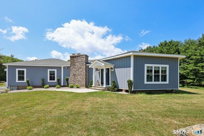 Building Photo - 687 Richies Way