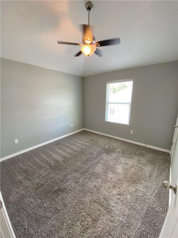 Building Photo - 133 S Pinyon Point