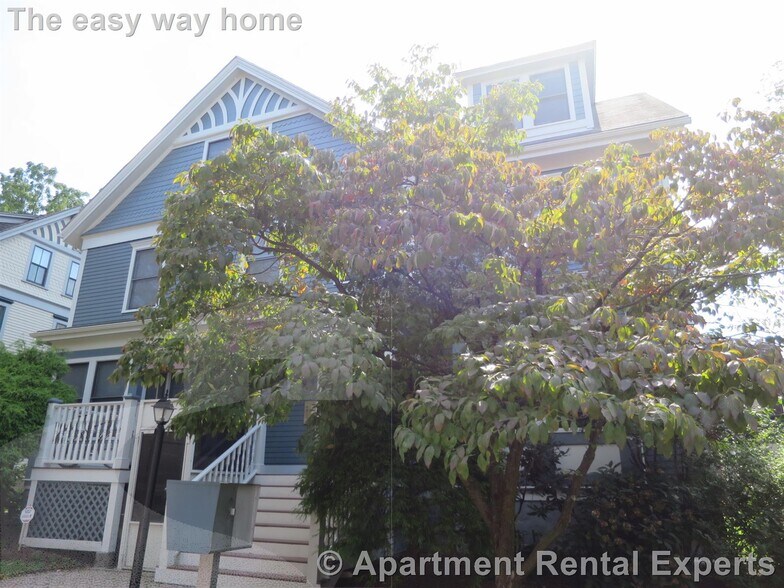 Building Photo - 364 Harvard St