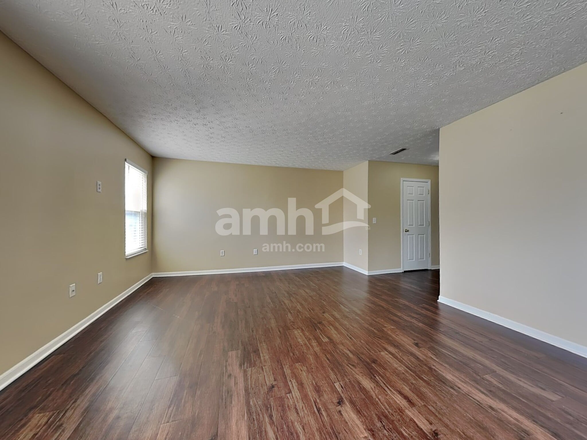 Building Photo - 918 Kreider Ct