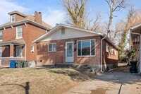 Building Photo - Charming 3-Bedroom, 1.5-Bath Single-Family Home