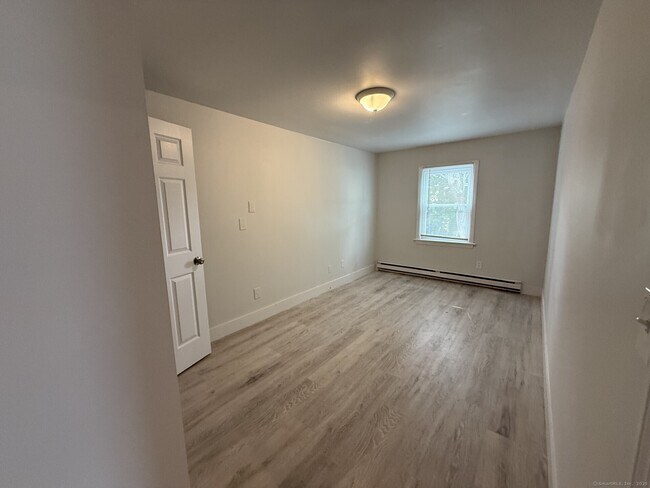 Building Photo - 203 Horace St