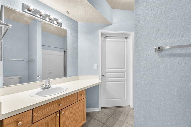 Building Photo - 5125 Palm Springs Blvd