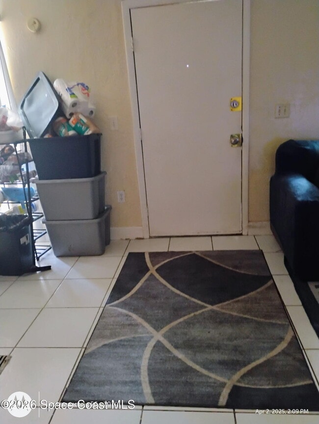 Building Photo - 1711 Dixon Blvd