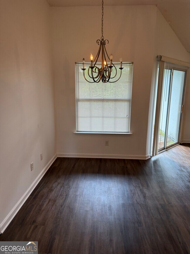 Building Photo - 244 Merriwood Cir