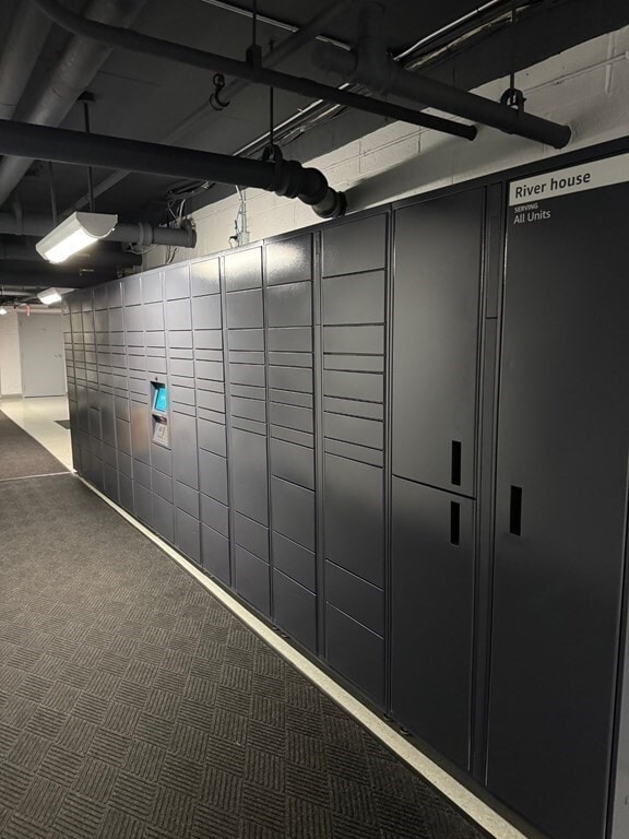 Building Photo - 145 Pinckney St