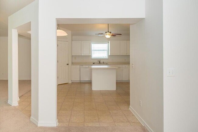 Building Photo - 9559 Parker Pl Dr