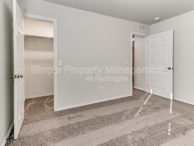 Building Photo - 11452 SW 12th St