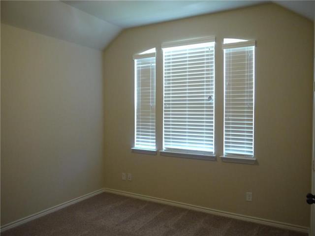 Building Photo - 316 Acadia Ln