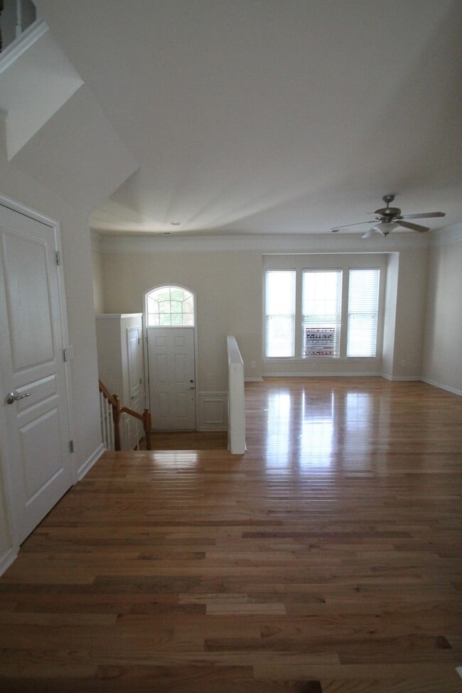 Building Photo - Exclusively Offered by Muse Realty, LLC