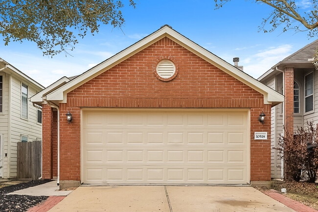 Building Photo - 10518 Southway Bend Ln