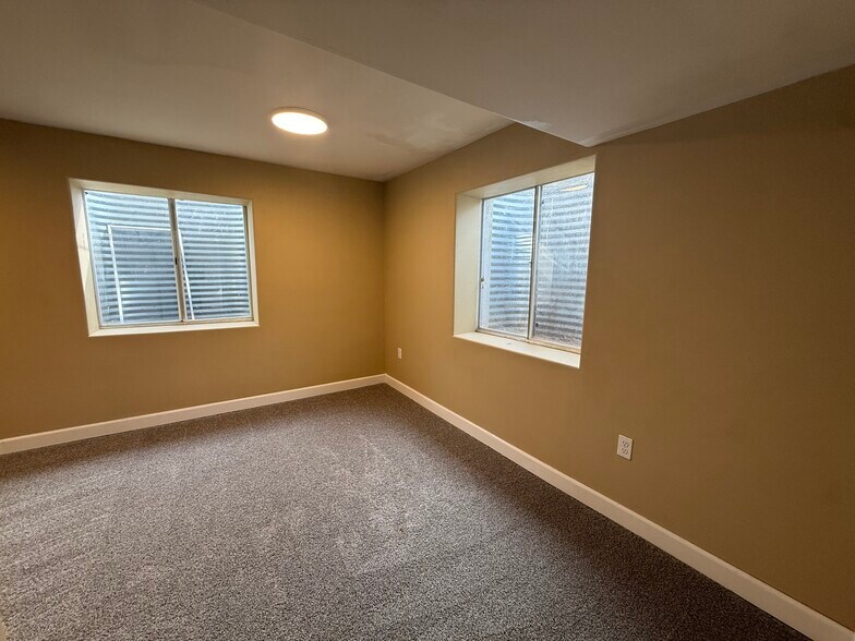 Building Photo - 4128 Ascendant Dr