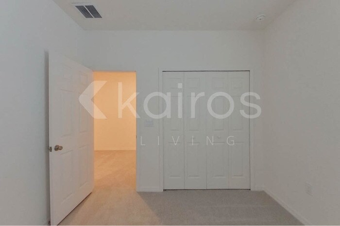 Building Photo - 34188 Cinder Wy