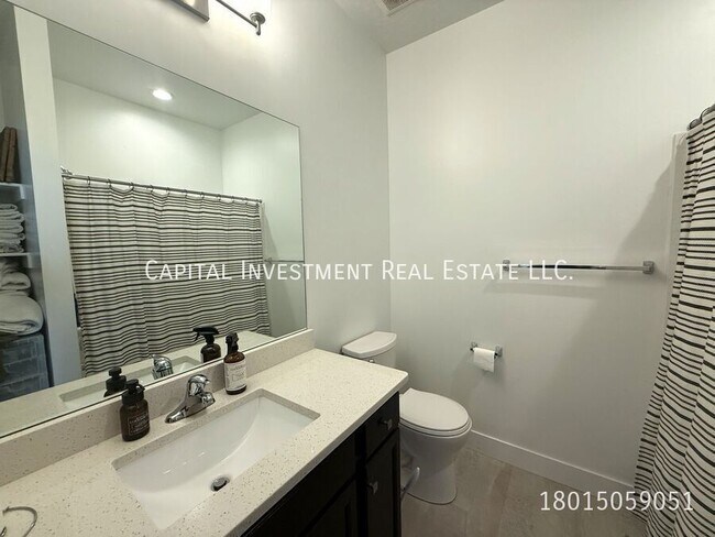 Building Photo - 5401 Ranches Loop Rd