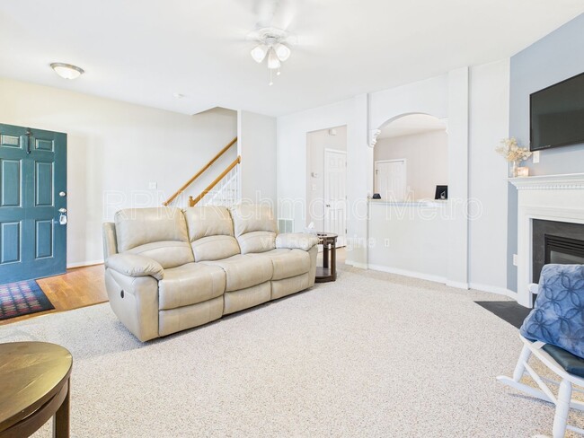 Building Photo - 13625 Baycraft Terrace