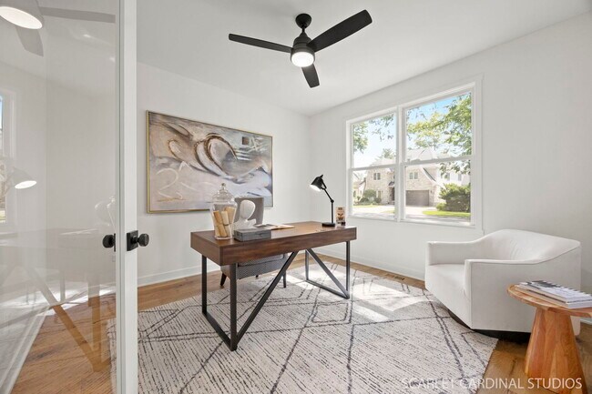 Building Photo - 715 N Brainard St