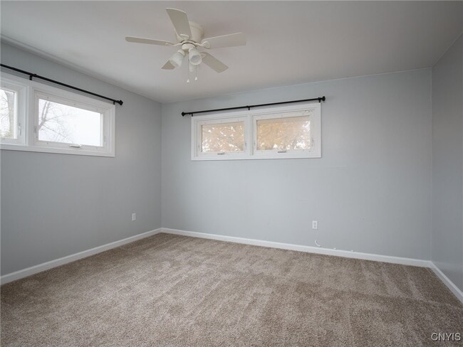 Building Photo - 20201 Overlook Dr