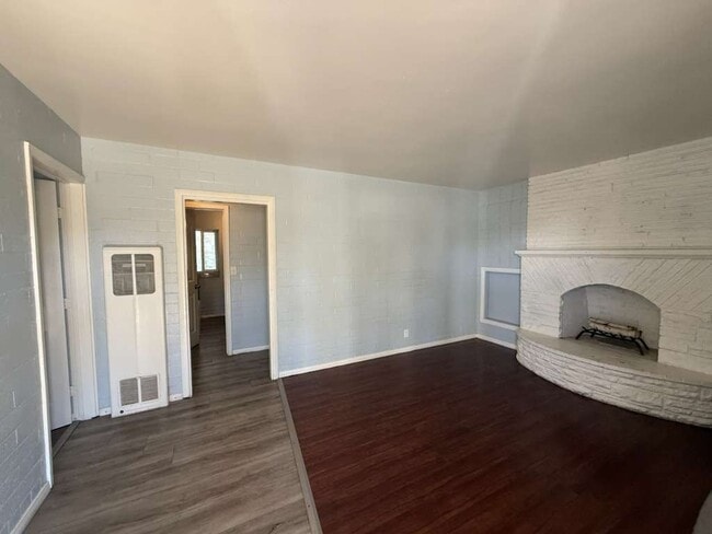 Building Photo - 3622 Ottawa Ave