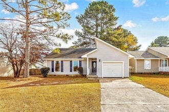 Building Photo - 705 Mosswood Ln