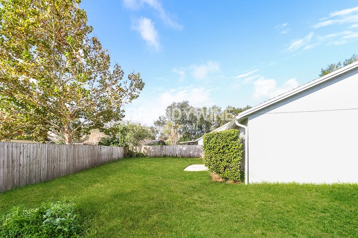 Building Photo - 1019 Wainright Dr