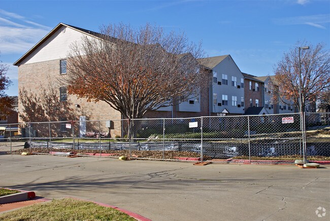 Building Photo - Blessing Court