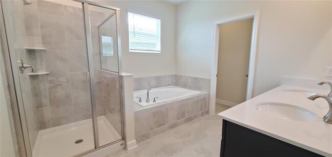 Building Photo - 2077 Camden Loop