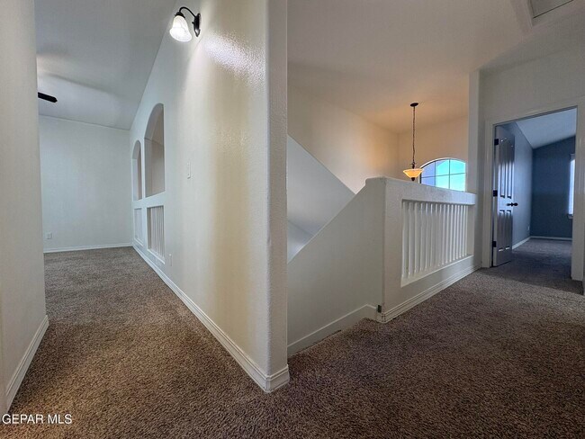 Building Photo - 12220 Branell Ln
