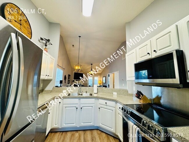 Building Photo - 106 Palm Ct