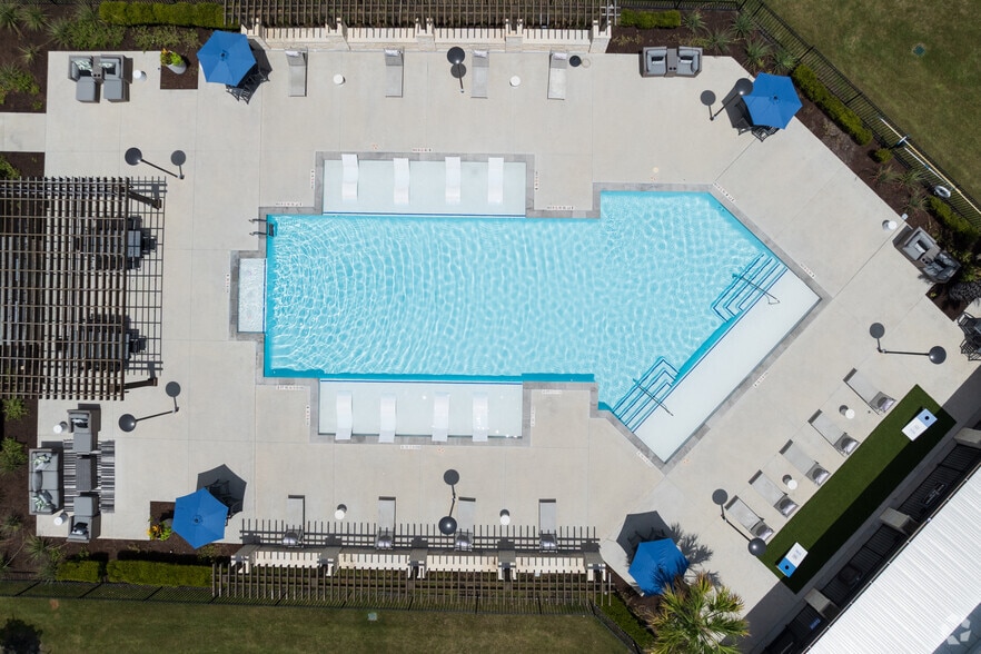 Primary Photo - Siena Round Rock