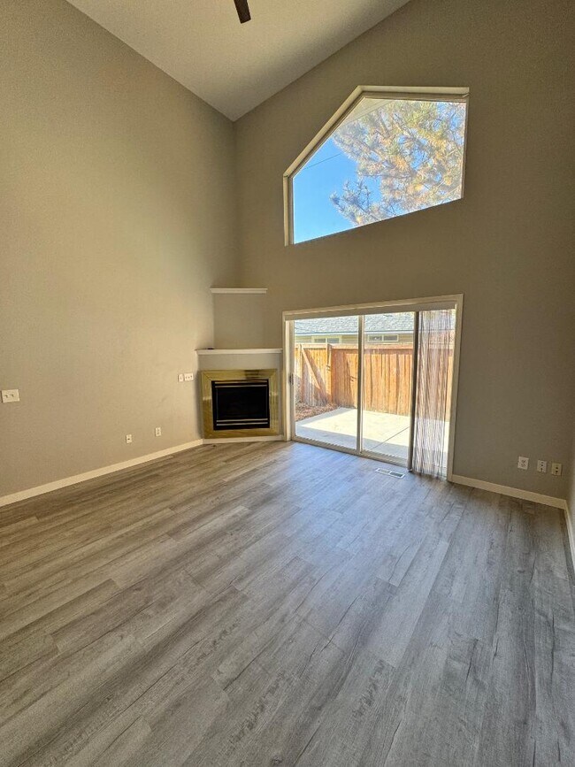 Building Photo - 5561 S Caper Pl