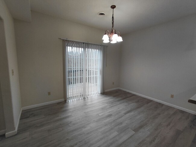 Building Photo - 344 Carmel Valley Way