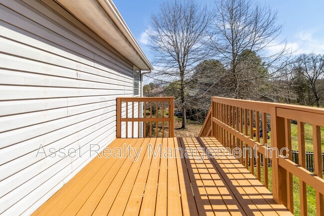 Building Photo - 170 Sweetgum Ln