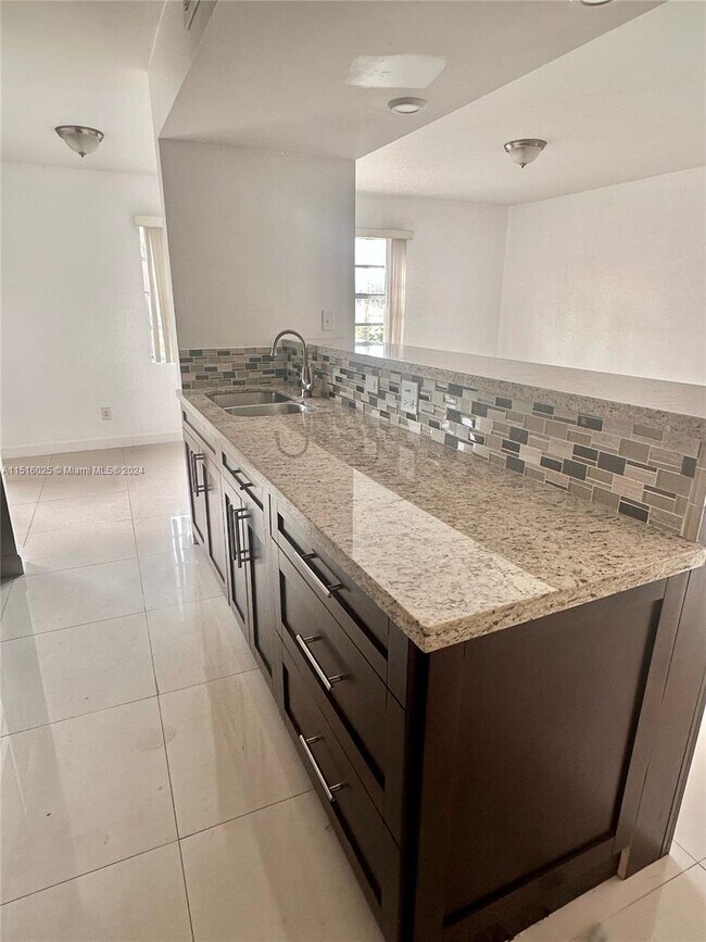 Building Photo - 15320 SW 106th Terrace