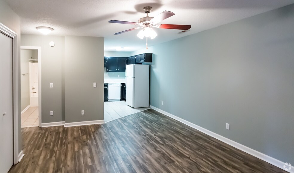 The Oaks at Northshore 1717 White Oak Rd Chattanooga TN 37415