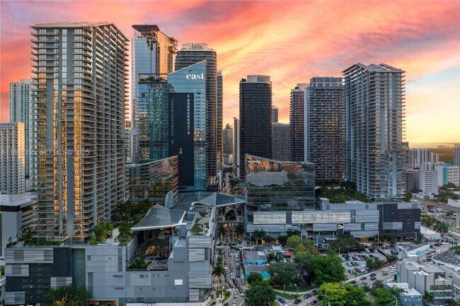 Building Photo - 3132 NW 43rd St