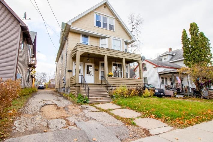 Building Photo - 927 E Johnson St