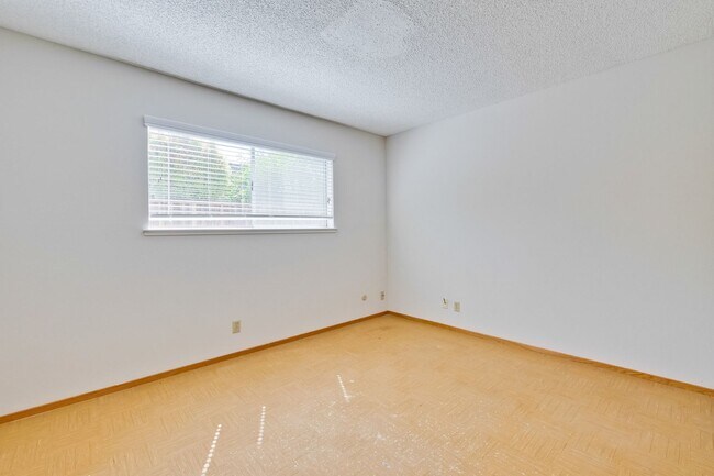 Building Photo - Large Landscaped Backyard! Fruit Trees- Fresh Interior Paint- Fresh Exterior paint- New Roof Comi...