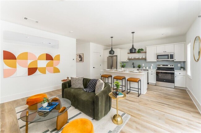 Building Photo - 1160 Gracewood Ave SE