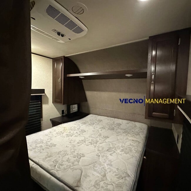 Building Photo - 9831 TX-106 Loop